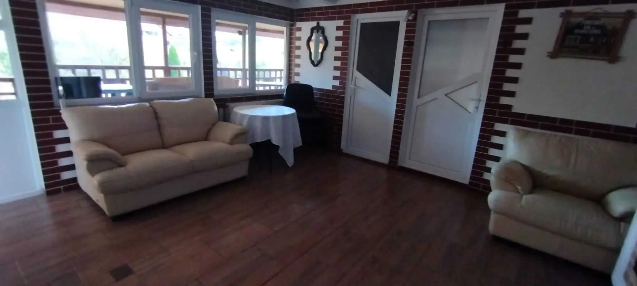 Pensiunea Leo & Georgiana — fotografie 4