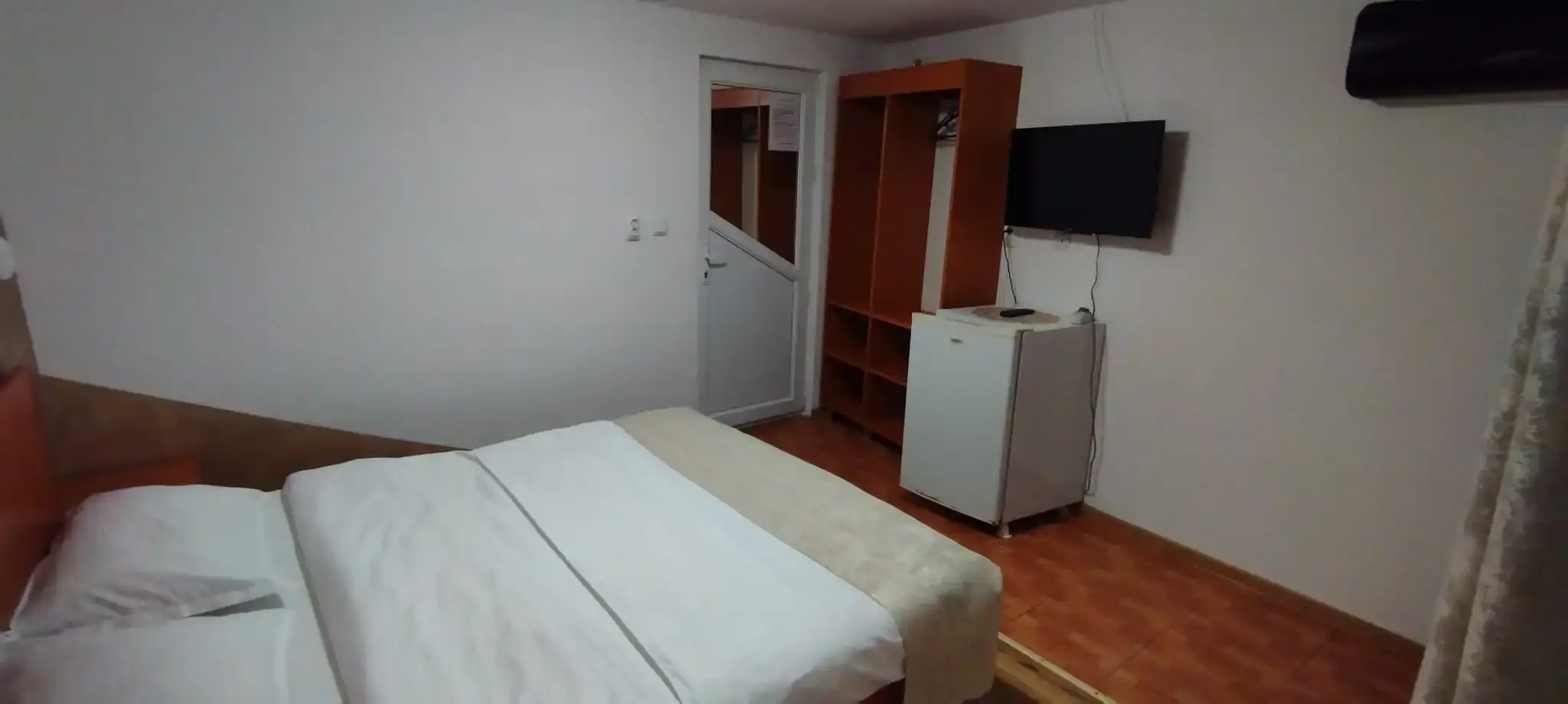 Pensiunea Leo & Georgiana — fotografie 6